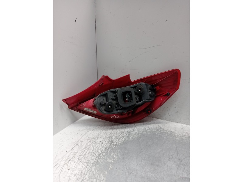 Recambio de piloto trasero izquierdo para opel corsa d furgoneta/hatchback (s07) 1.3 cdti (l08) referencia OEM IAM 13186350 8903