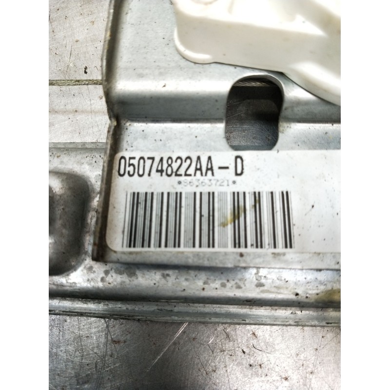 Recambio de elevalunas trasero derecho para jeep compass (mk49) 2.0 crd 4x4 referencia OEM IAM 05074822AA D 5P 