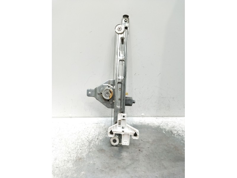 Recambio de elevalunas trasero derecho para jeep compass (mk49) 2.0 crd 4x4 referencia OEM IAM 05074822AA D 5P 