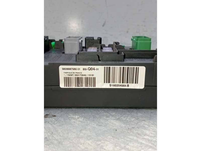 Recambio de caja reles / fusibles para citroën c4 picasso referencia OEM IAM 980668798001 BSIQ0401 S180204004B