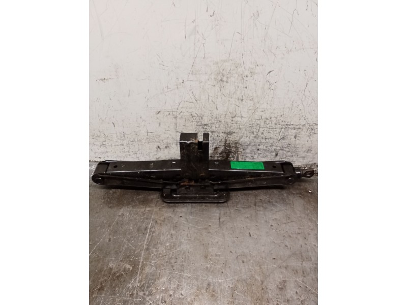 Recambio de gato para hyundai santa fé ii (cm) 2.2 crdi gls 4x4 referencia OEM IAM   