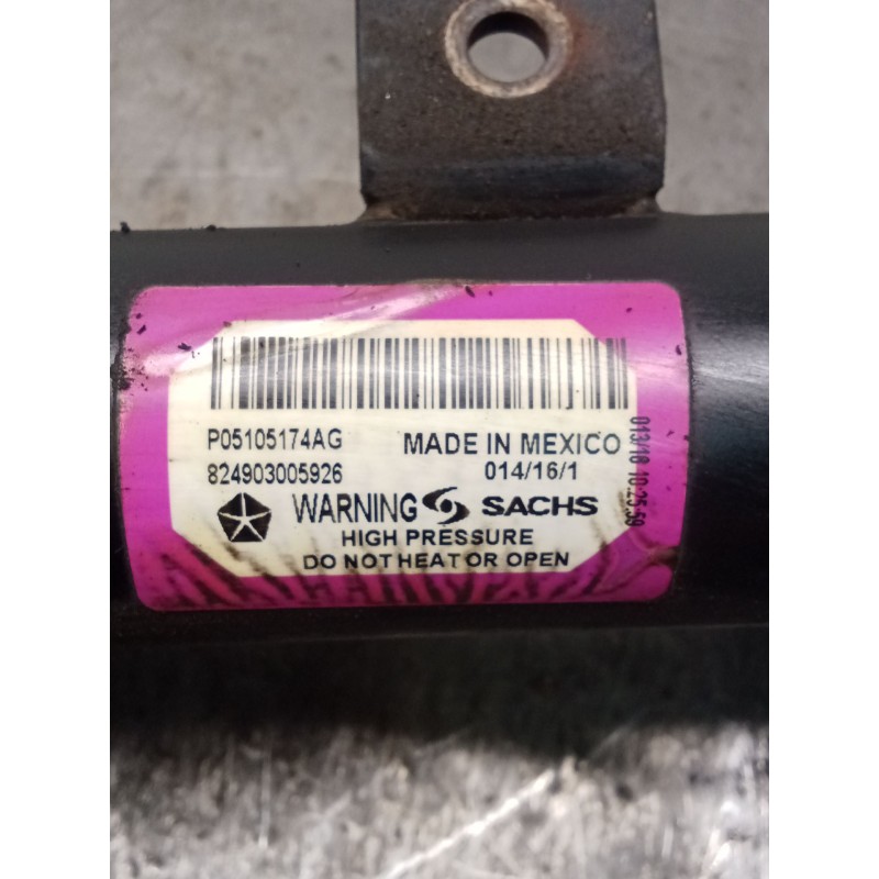 Recambio de amortiguador delantero derecho para jeep compass (mk49) 2.0 crd 4x4 referencia OEM IAM P05105174AG 824903005926 