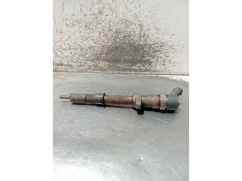 Recambio de inyector para peugeot 807 (eb_) 2.2 hdi referencia OEM IAM 9637277980 0445110036 BOSCH