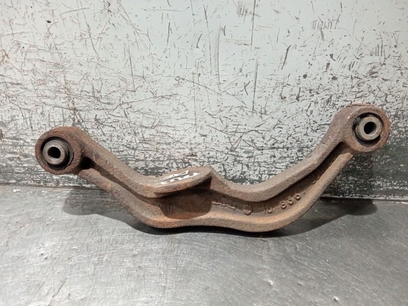 Recambio de brazo suspension superior trasero derecho para subaru legacy iv (bl) 2.0 d awd (bld) referencia OEM IAM SD0122  