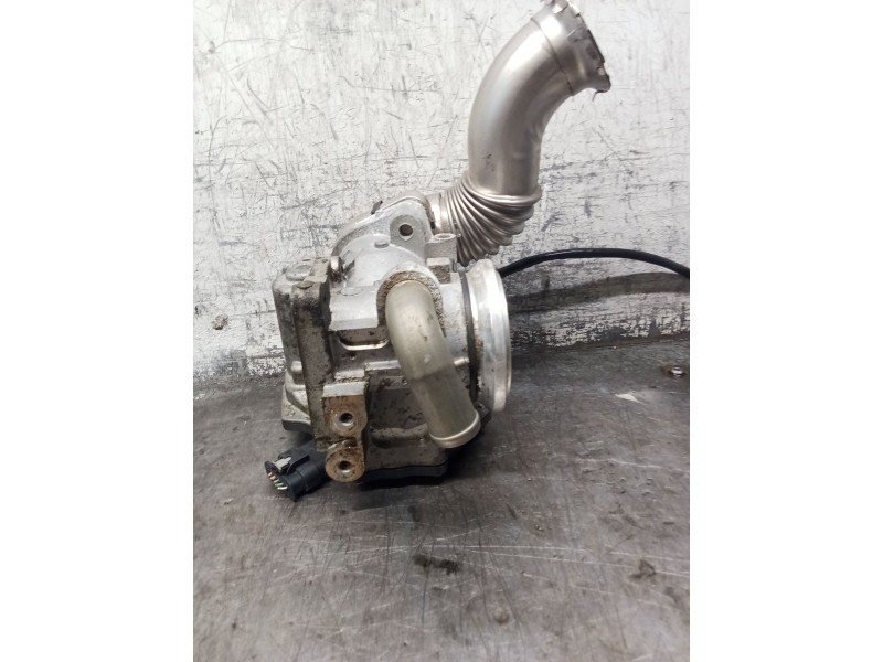 Recambio de valvula egr para iveco daily furgón 2.3 diesel referencia OEM IAM 5802008088 HU1506000031 0188664 08T265093