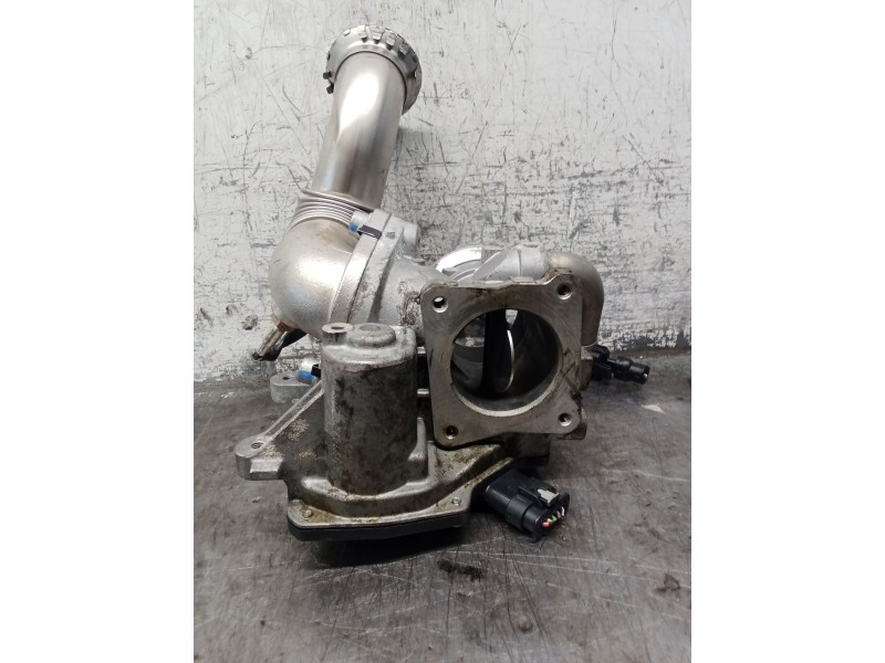 Recambio de valvula egr para iveco daily furgón 2.3 diesel referencia OEM IAM 5802008088 HU1506000031 0188664 08T265093