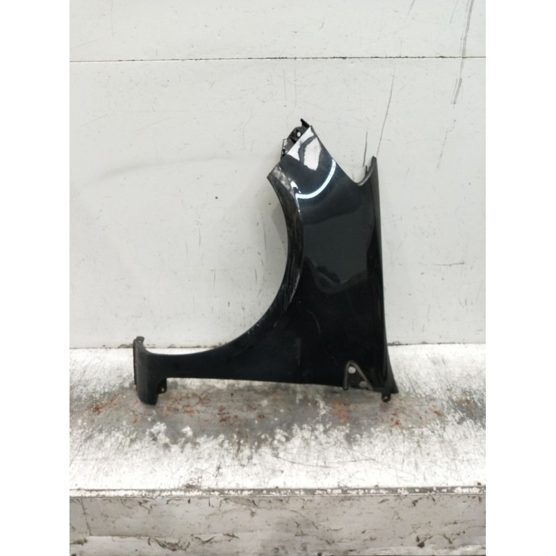 Recambio de aleta delantera izquierda para renault clio iii (br0/1, cr0/1) 1.2 16v (br02, br0j, br11, cr02, cr0j, cr11) referenc