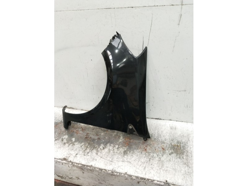 Recambio de aleta delantera izquierda para renault clio iii (br0/1, cr0/1) 1.2 16v (br02, br0j, br11, cr02, cr0j, cr11) referenc