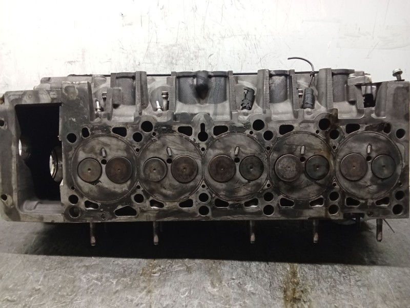 Recambio de culata para volkswagen touareg (7la, 7l6, 7l7) 5.0 v10 tdi referencia OEM IAM C.MOTOR AYH IZQ R070103373A