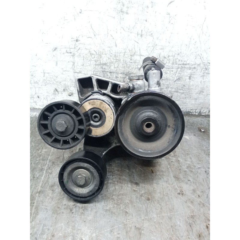 Recambio de bomba direccion para iveco daily v furgoneta 29s13, 29l13, 35c13, 35s13, 40c13, 40s13 referencia OEM IAM 504385414  