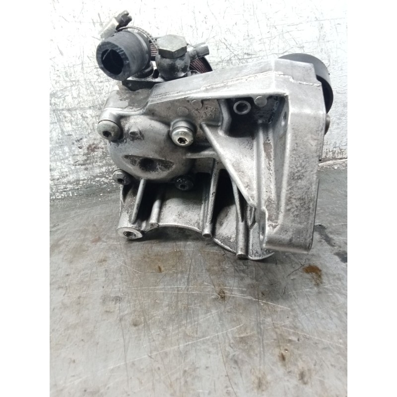 Recambio de bomba direccion para iveco daily v furgoneta 29s13, 29l13, 35c13, 35s13, 40c13, 40s13 referencia OEM IAM 504385414  