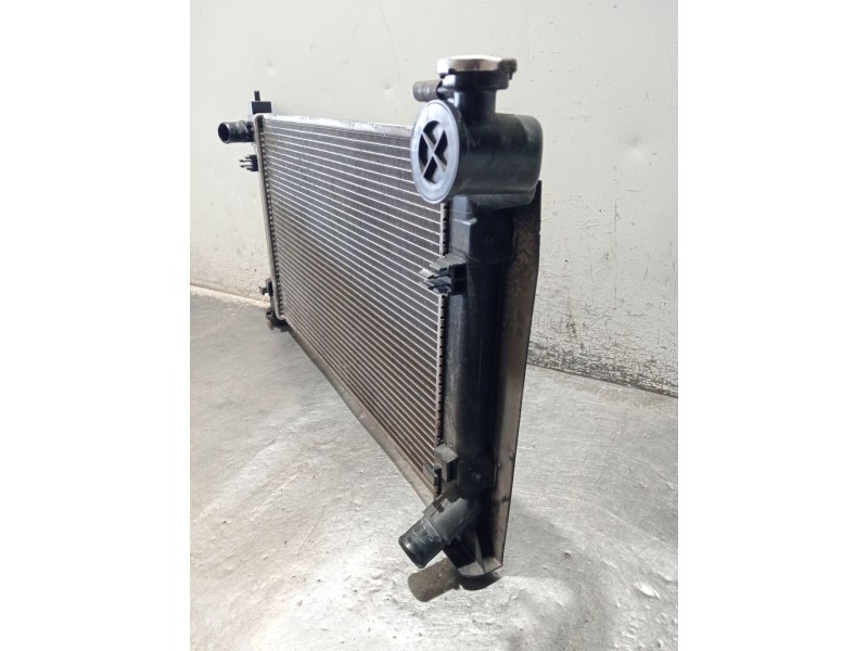 Recambio de radiador agua para toyota corolla verso (zer_, zze12_, r1_) 1.8 (znr11_) referencia OEM IAM   