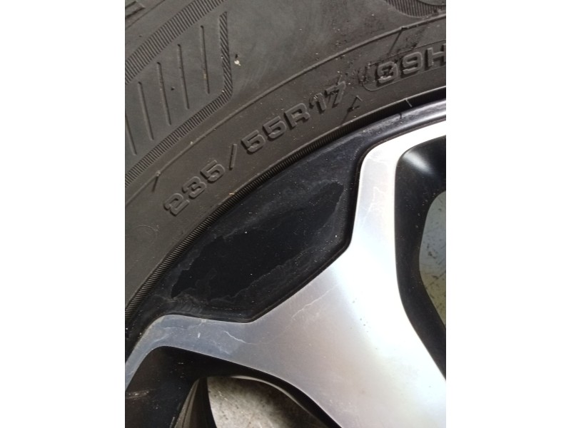Recambio de juego llantas para jeep renegade referencia OEM IAM   235/55 17R