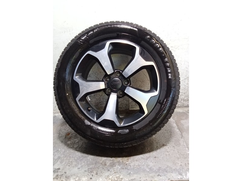 Recambio de juego llantas para jeep renegade referencia OEM IAM   235/55 17R