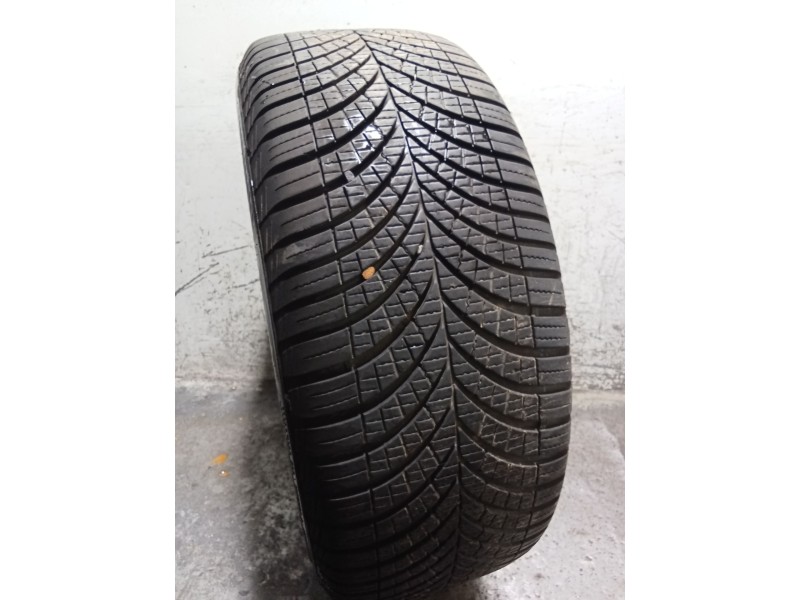 Recambio de juego llantas para jeep renegade referencia OEM IAM   235/55 17R