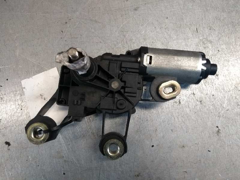 Recambio de motor limpia trasero para ford fiesta (cbk) 1.4 16v cat referencia OEM IAM 404736B 2S61A117K441AB 