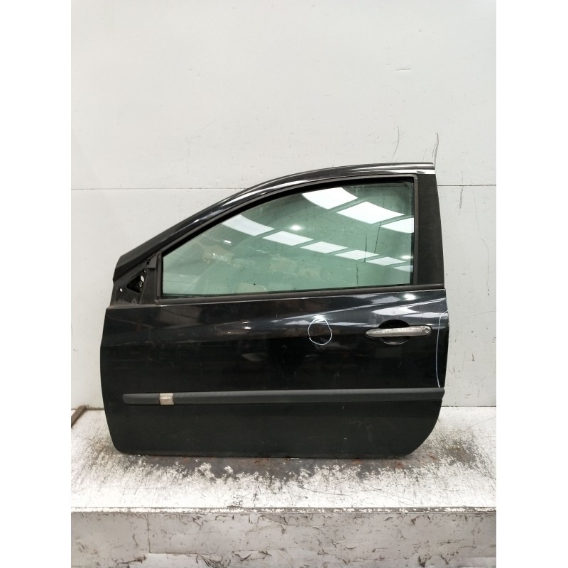 Recambio de puerta delantera izquierda para renault clio iii (br0/1, cr0/1) 1.2 16v (br02, br0j, br11, cr02, cr0j, cr11) referen
