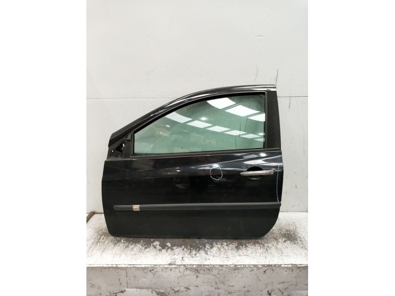 Recambio de puerta delantera izquierda para renault clio iii (br0/1, cr0/1) 1.2 16v (br02, br0j, br11, cr02, cr0j, cr11) referen