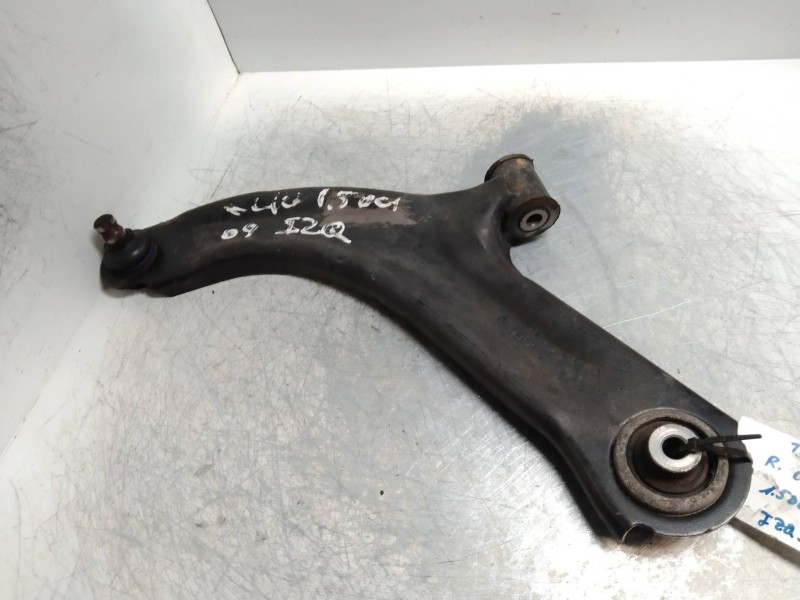 Recambio de brazo suspension inferior delantero izquierdo para renault clio iii 1.5 dci diesel referencia OEM IAM   