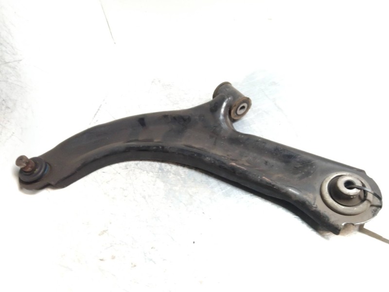 Recambio de brazo suspension inferior delantero izquierdo para renault clio iii 1.5 dci diesel fap referencia OEM IAM   