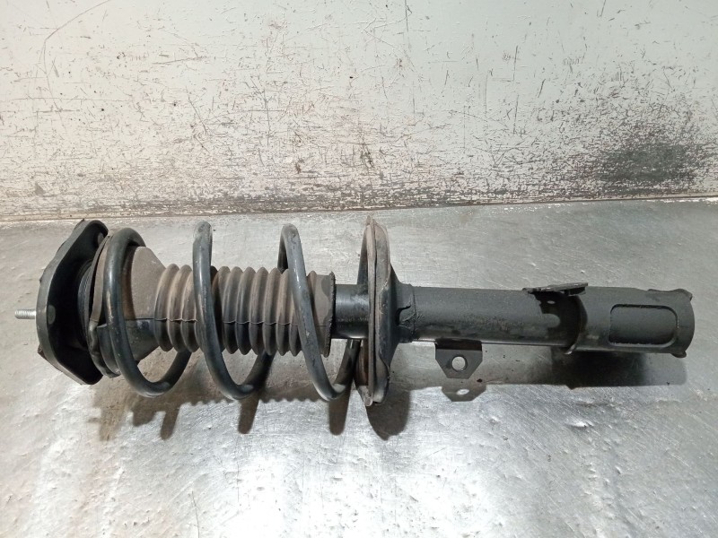 Recambio de amortiguador delantero izquierdo para toyota corolla verso (zer_, zze12_, r1_) 1.8 (znr11_) referencia OEM IAM 48520