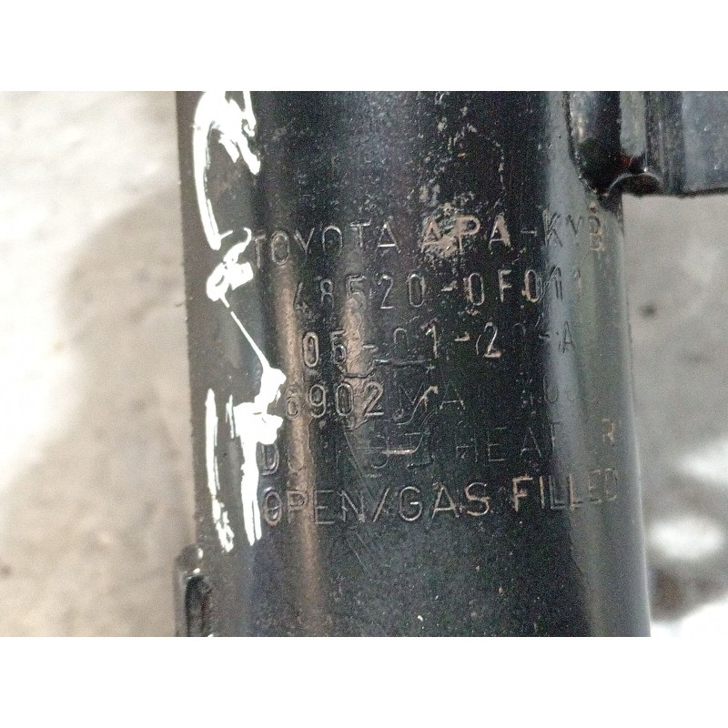 Recambio de amortiguador delantero izquierdo para toyota corolla verso (zer_, zze12_, r1_) 1.8 (znr11_) referencia OEM IAM 48520