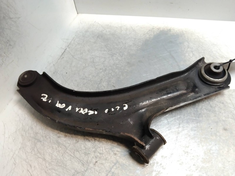 Recambio de brazo suspension inferior delantero izquierdo para renault clio iii 1.5 dci diesel fap referencia OEM IAM   