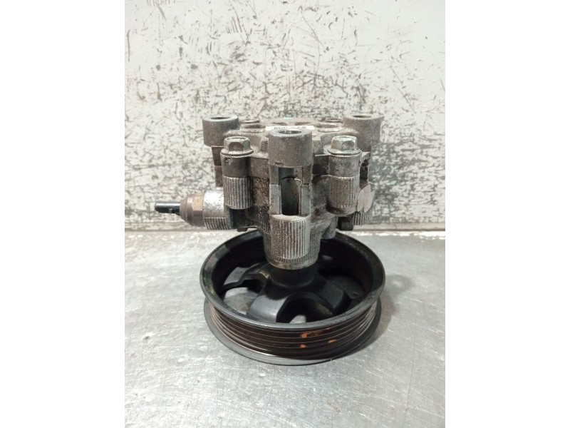 Recambio de bomba direccion para toyota corolla verso (zer_, zze12_, r1_) 1.8 (znr11_) referencia OEM IAM   