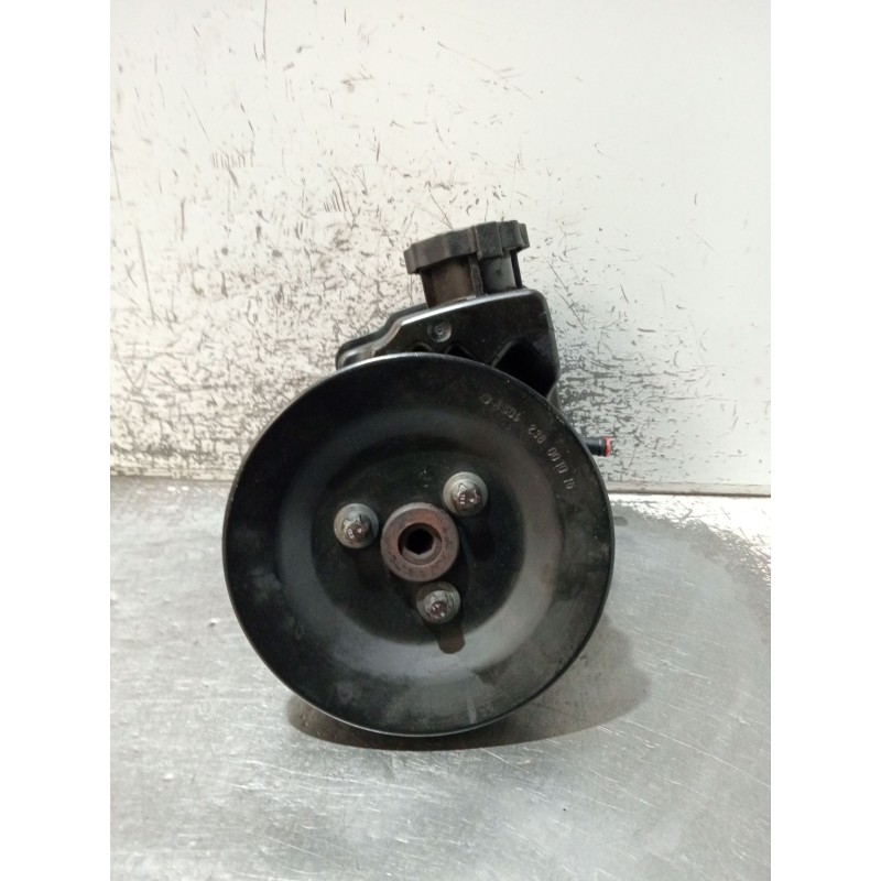 Recambio de bomba direccion para mercedes-benz sprinter 4-t caja/chasis (b904) 411 cdi referencia OEM IAM A0024667601 7692800510