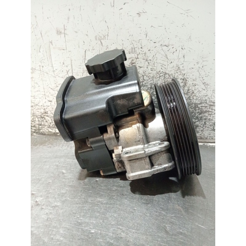 Recambio de bomba direccion para mercedes-benz sprinter 4-t caja/chasis (b904) 411 cdi referencia OEM IAM A0024667601 7692800510