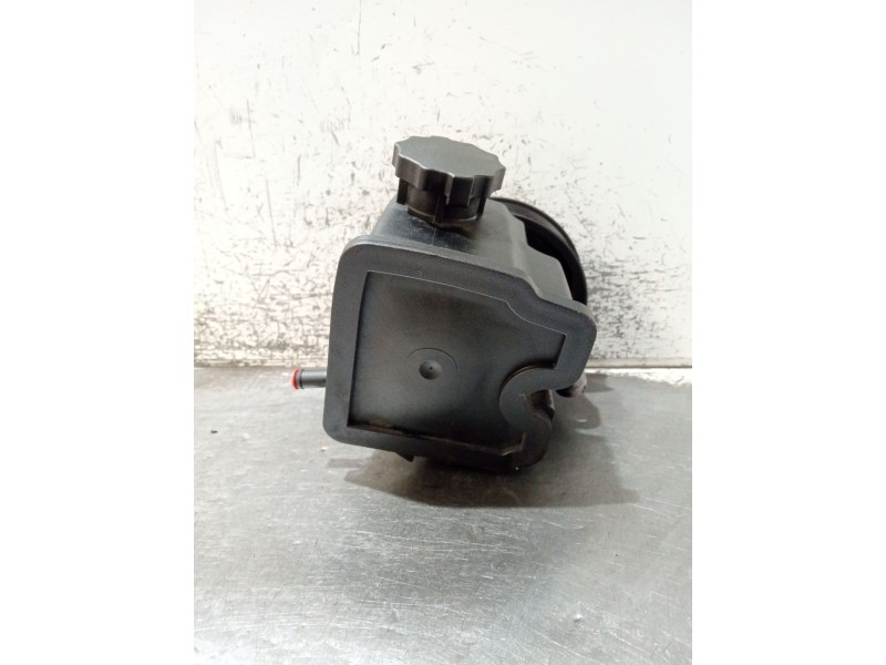 Recambio de bomba direccion para mercedes-benz sprinter 4-t caja/chasis (b904) 411 cdi referencia OEM IAM A0024667601 7692800510