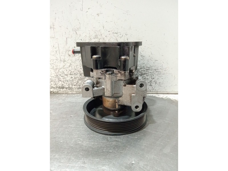 Recambio de bomba direccion para mercedes-benz sprinter 4-t caja/chasis (b904) 411 cdi referencia OEM IAM A0024667601 7692800510