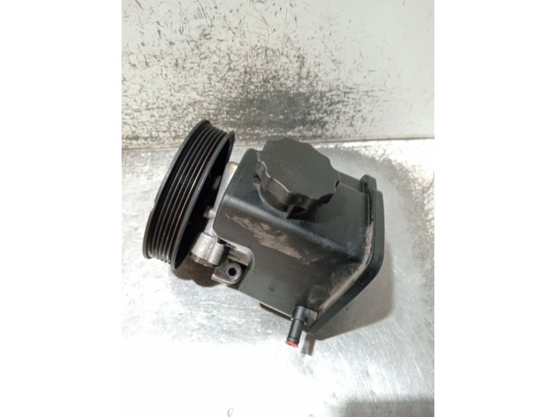 Recambio de bomba direccion para mercedes-benz sprinter 4-t caja/chasis (b904) 411 cdi referencia OEM IAM A0024667601 7692800510