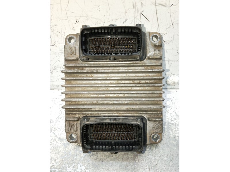 Recambio de centralita motor uce para opel meriva a monospace (x03) 1.7 dti (e75) referencia OEM IAM 8973003271 12214089 