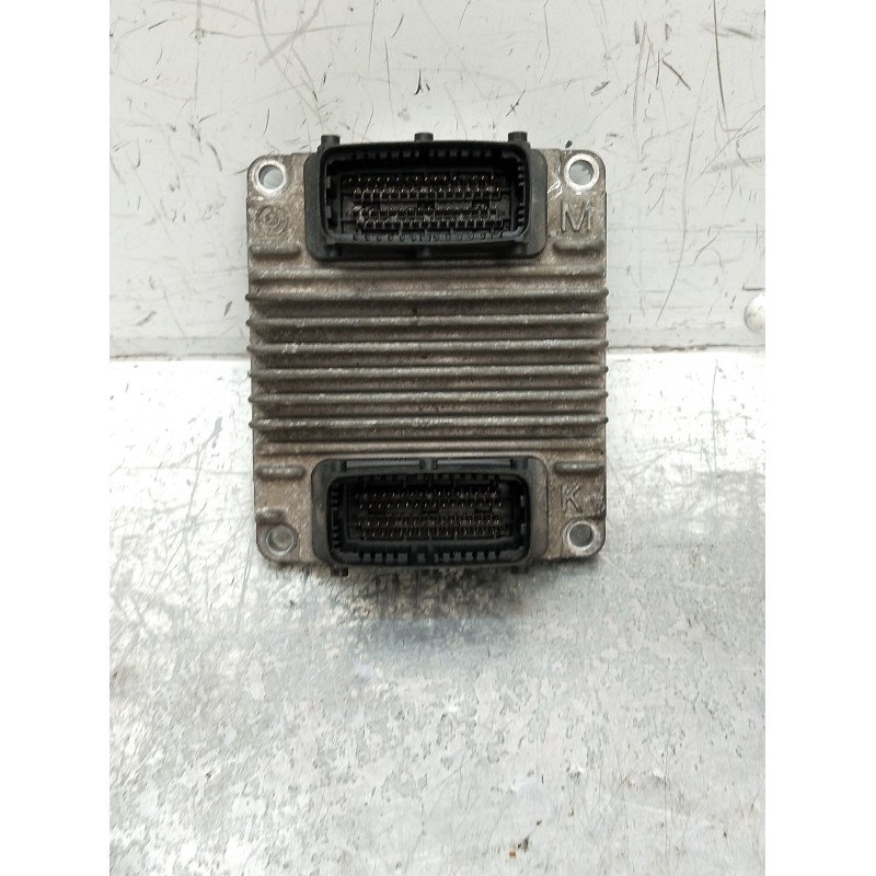 Recambio de centralita motor uce para opel combo tour 1.7 di 16v referencia OEM IAM 8972406221 28130433 