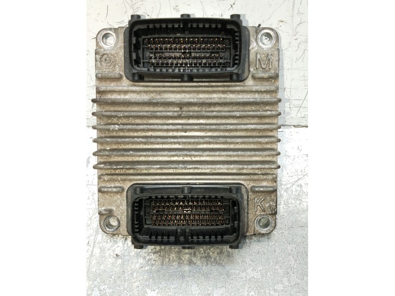 Recambio de centralita motor uce para opel combo tour 1.7 di 16v referencia OEM IAM 8972406221 28130433 