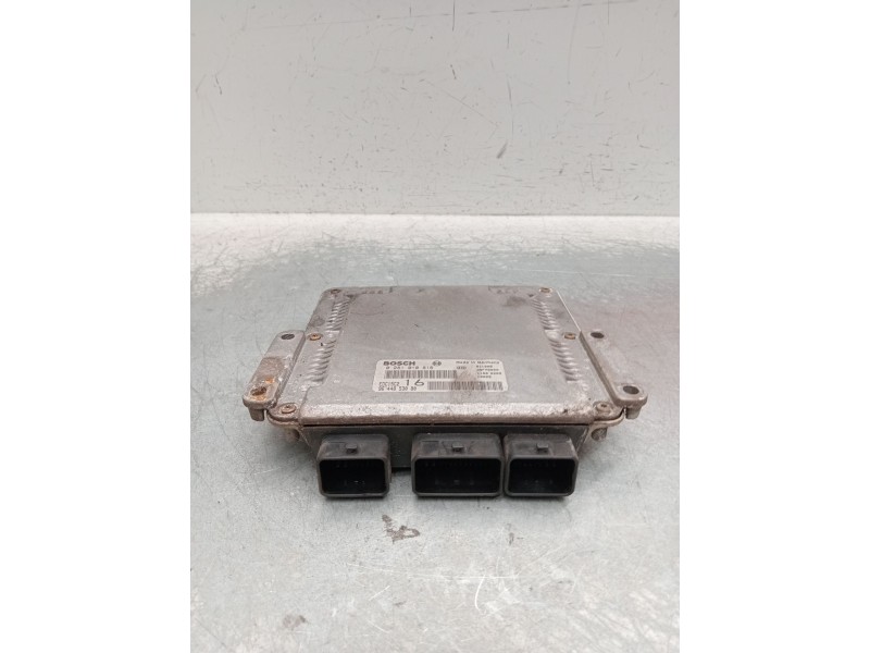 Recambio de centralita motor uce para peugeot expert (224_) 2.0 hdi referencia OEM IAM 0281010816 9644853080 