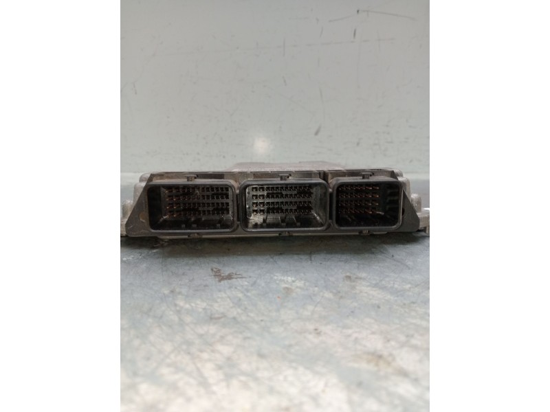 Recambio de centralita motor uce para renault koleos expression referencia OEM IAM 028101701 237100746R 1039S43641