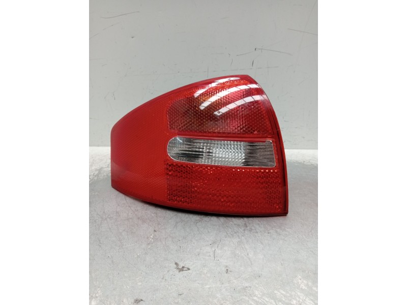 Recambio de piloto trasero izquierdo para audi a6 c5 (4b2, 4b4) 2.5 tdi quattro referencia OEM IAM   