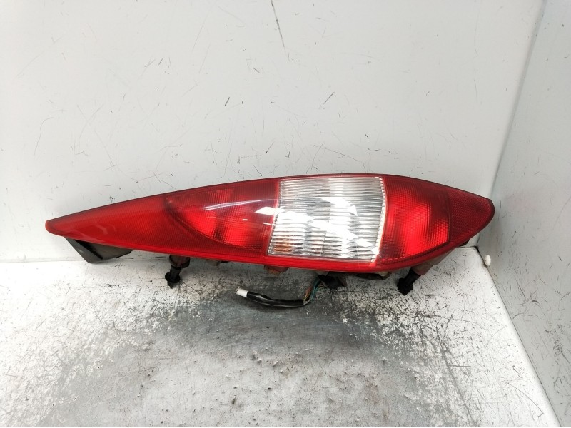 Recambio de piloto trasero izquierdo para ford mondeo iii turnier (bwy) 2.0 16v tddi / tdci referencia OEM IAM   