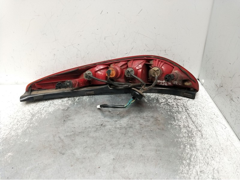 Recambio de piloto trasero izquierdo para ford mondeo iii turnier (bwy) 2.0 16v tddi / tdci referencia OEM IAM   