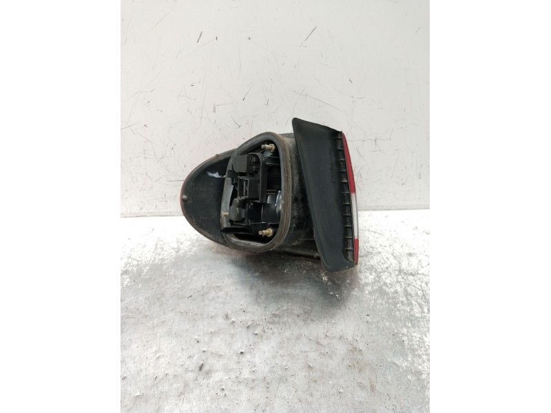 Recambio de piloto trasero derecho para renault megane i classic (la0/1_) 1.6 16v (la00, la04, la0b, la11, la16, la19, la1j, la1