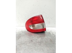 Recambio de piloto trasero izquierdo para renault megane i classic (la0/1_) 1.6 16v (la00, la04, la0b, la11, la16, la19, la1j, l