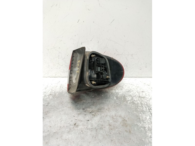 Recambio de piloto trasero izquierdo para renault megane i classic (la0/1_) 1.6 16v (la00, la04, la0b, la11, la16, la19, la1j, l