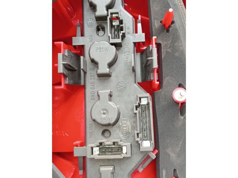 Recambio de piloto trasero derecho para volkswagen polo (6n2) 1.4 referencia OEM IAM   