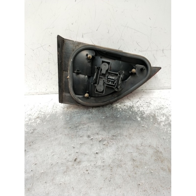 Recambio de piloto trasero derecho interior para renault megane i classic (la0/1_) 1.6 16v (la00, la04, la0b, la11, la16, la19, 