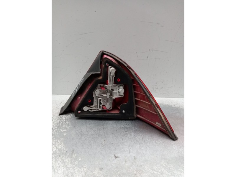 Recambio de piloto trasero izquierdo para ford mondeo iii (b5y) 2.0 tdci referencia OEM IAM   