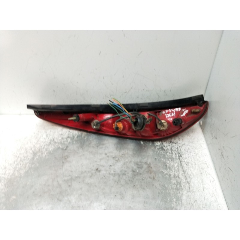 Recambio de piloto trasero derecho para ford mondeo iii turnier (bwy) 2.0 16v tddi / tdci referencia OEM IAM   