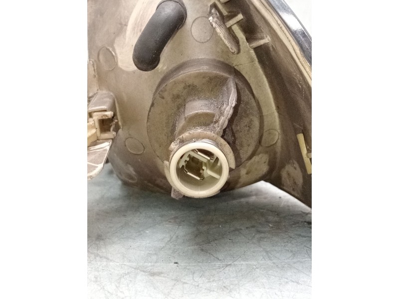 Recambio de piloto delantero derecho para audi a4 b5 (8d2) 1.8 t referencia OEM IAM   