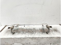 Recambio de refuerzo paragolpes delantero para infiniti q30 2.2 d referencia OEM IAM  INFERIOR 